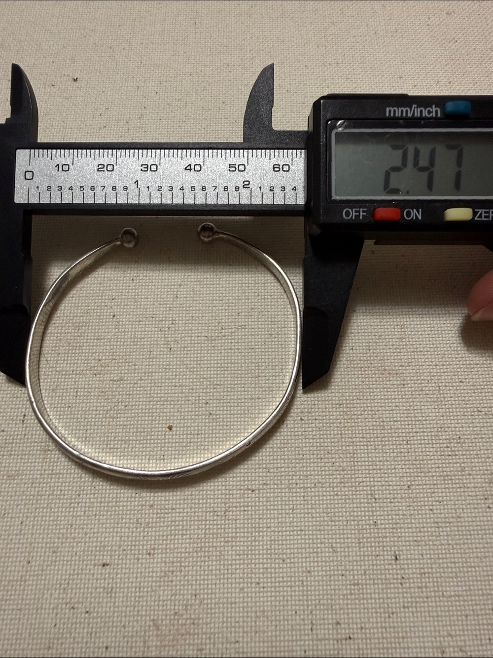 Engraved Sterling Silver 925 Cuff Bracelet - Picture 13 of 16